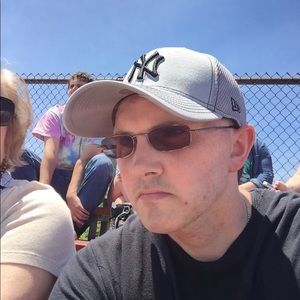 Meet your Posher, Leonard